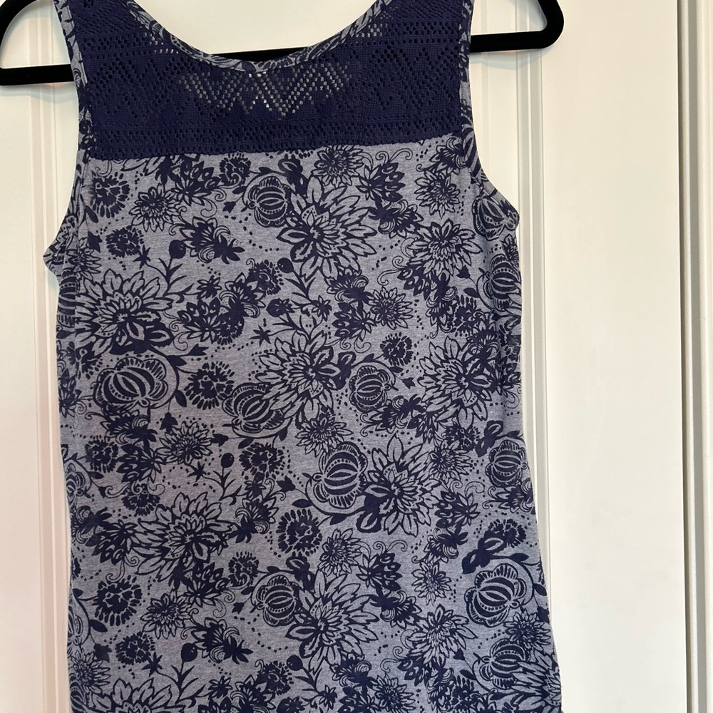 Aventura Blue Tank Top - Picture 2 of 4